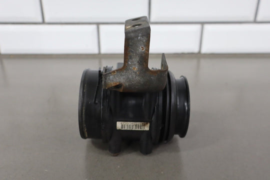 1995 - 1998 Toyota Land Cruiser Air Flow Meter 2225066050 OEM