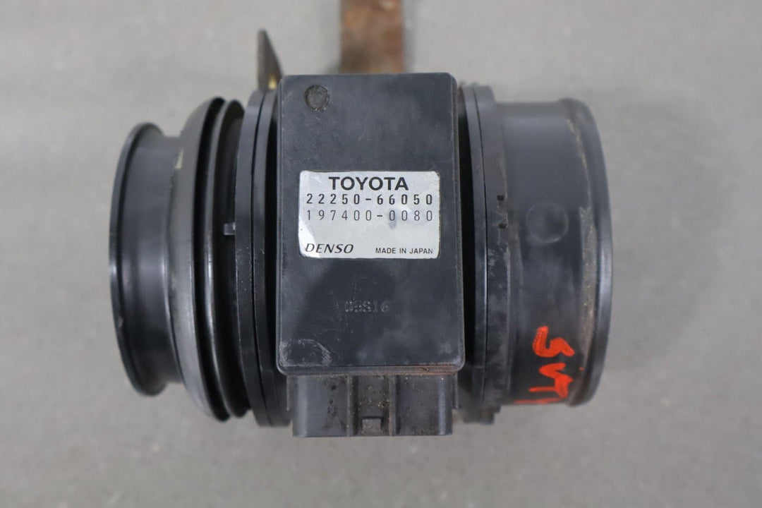 1995 - 1998 Toyota Land Cruiser Air Flow Meter 2225066050 OEM