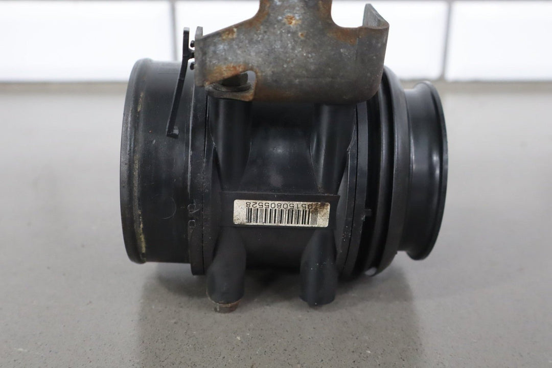 1995 - 1998 Toyota Land Cruiser Air Flow Meter 2225066050 OEM