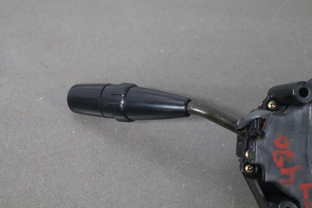 1995 - 1998 Toyota Land Cruiser Column Mounted Switches 843106A261 OEM