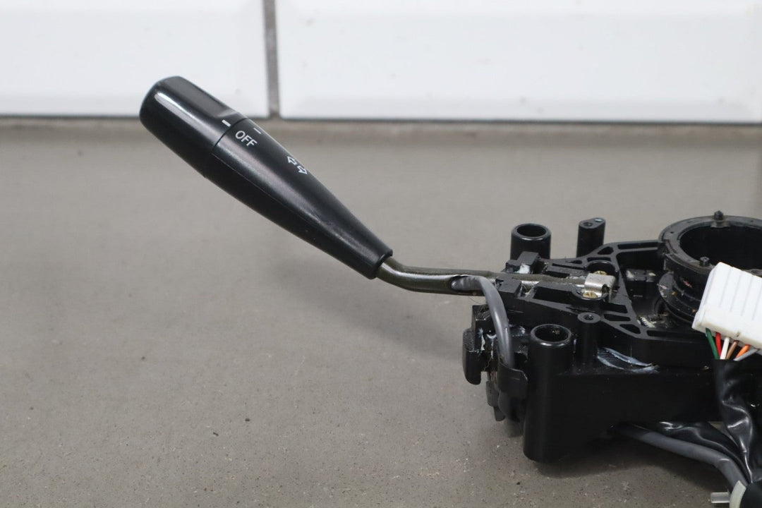 1995 - 1998 Toyota Land Cruiser Column Mounted Switches 843106A261 OEM