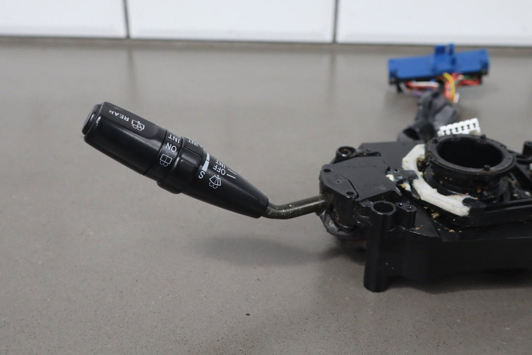 1995 - 1998 Toyota Land Cruiser Column Mounted Switches 843106A261 OEM