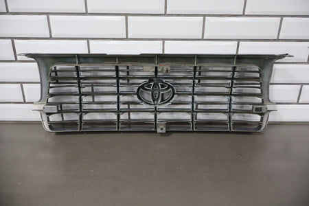 1995-1998 Toyota Land Cruiser Grille 5310160130