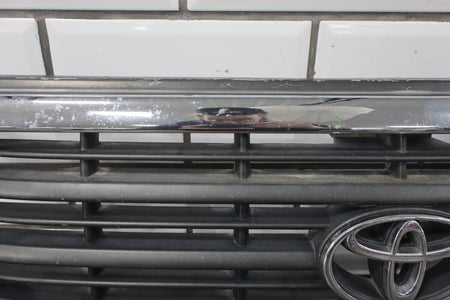 1995-1998 Toyota Land Cruiser Grille 5310160130