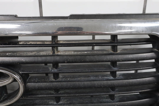 1995 - 1998 Toyota Land Cruiser Grille 5310160130 OEM