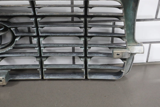 1995 - 1998 Toyota Land Cruiser Grille 5310160130 OEM