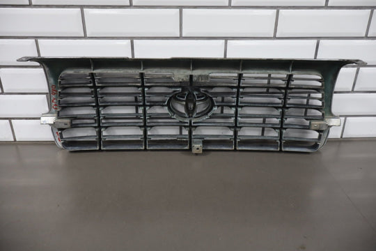 1995 - 1998 Toyota Land Cruiser Grille 5310160130 OEM