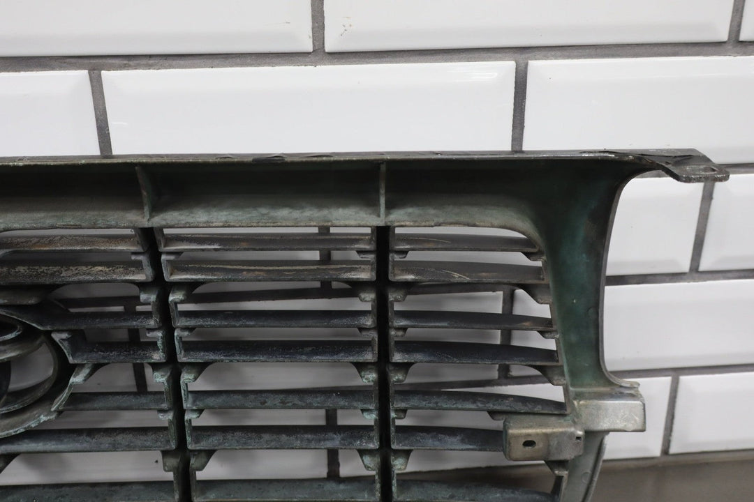 1995 - 1998 Toyota Land Cruiser Grille 5310160130 OEM