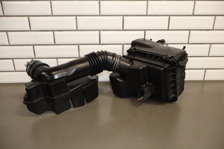 1995-1999 Toyota Crown 1JZ-GE Air Cleaner Box Intake OEM JZS151 Complete