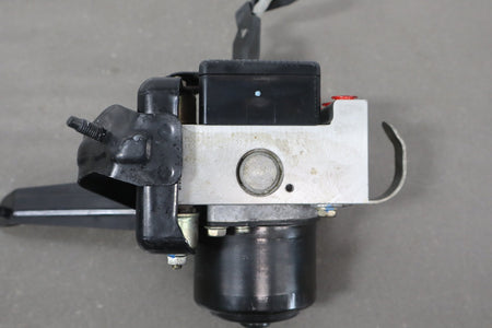 1995-1999 Toyota Crown ABS Pump Module 4 Wheel OEM JZS151