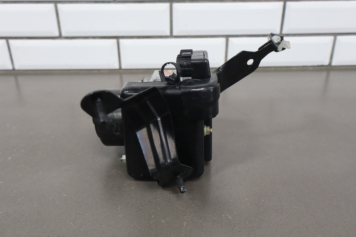 1995-1999 Toyota Crown ABS Pump Module 4 Wheel OEM JZS151