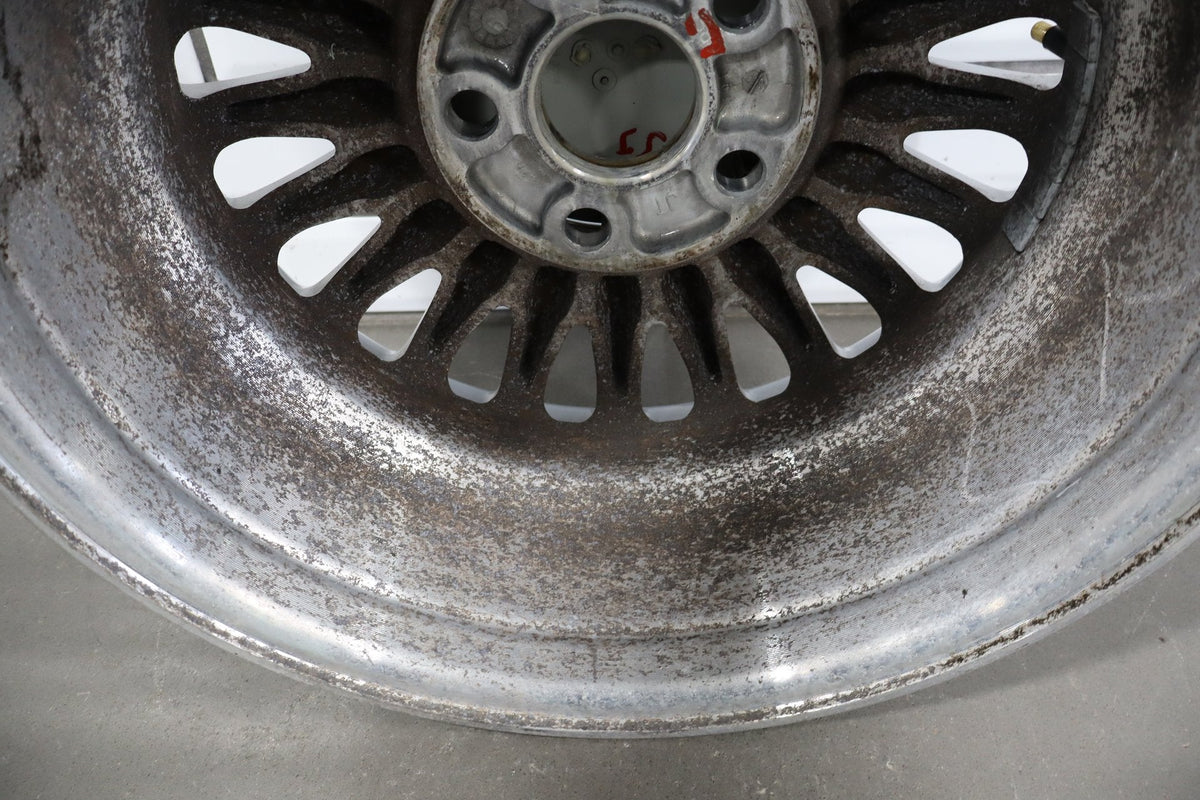 1995-1999 Toyota Crown Alloy Wheel 15x6.5 21 Spoke Silver OEM JZS151