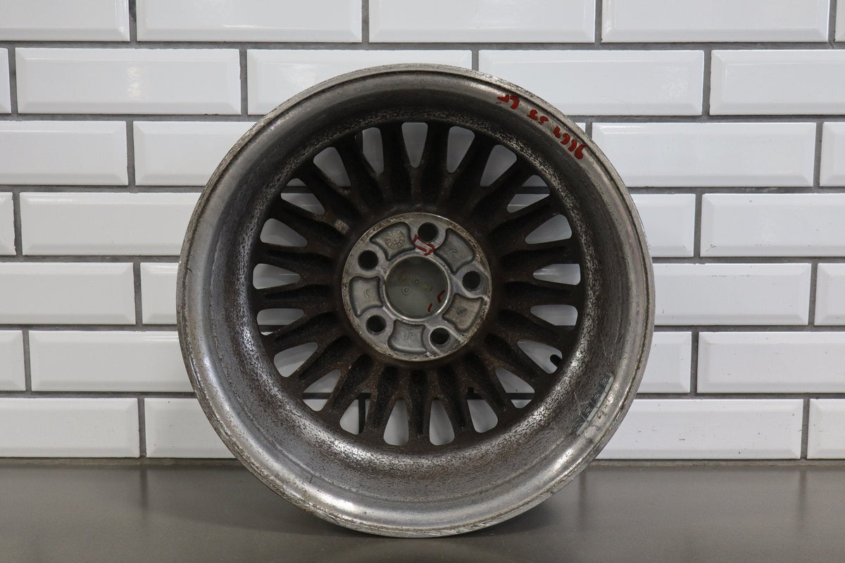 1995-1999 Toyota Crown Alloy Wheel 15x6.5 21 Spoke Silver OEM JZS151