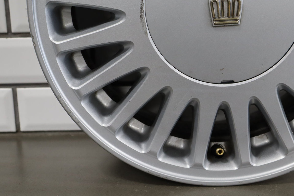 1995-1999 Toyota Crown Alloy Wheel 15x6.5 21 Spoke Silver OEM JZS151