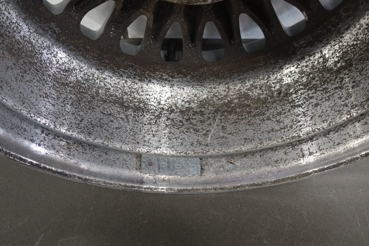 1995-1999 Toyota Crown Alloy Wheel 15x6.5 21 Spoke Silver OEM JZS151