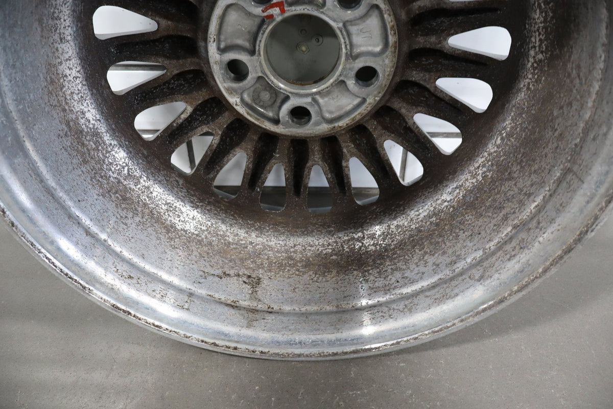1995-1999 Toyota Crown Alloy Wheel 15x6.5 21 Spoke Silver OEM JZS151