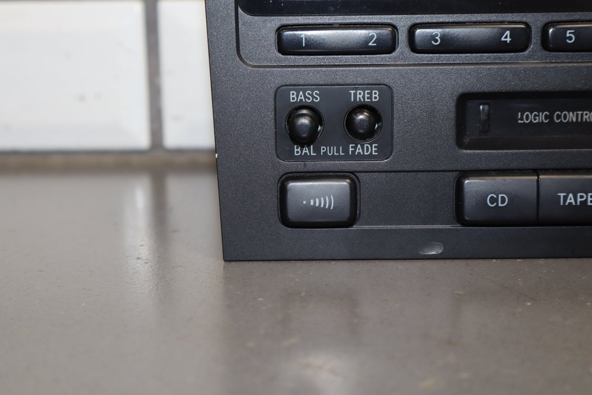 1995-1999 Toyota Crown AM FM Cassette CD Radio OEM JZS151 Tested