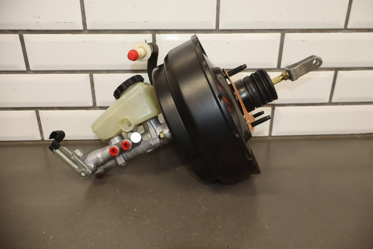 1995-1999 Toyota Crown Brake Booster Master Cylinder OEM JZS151 Complete