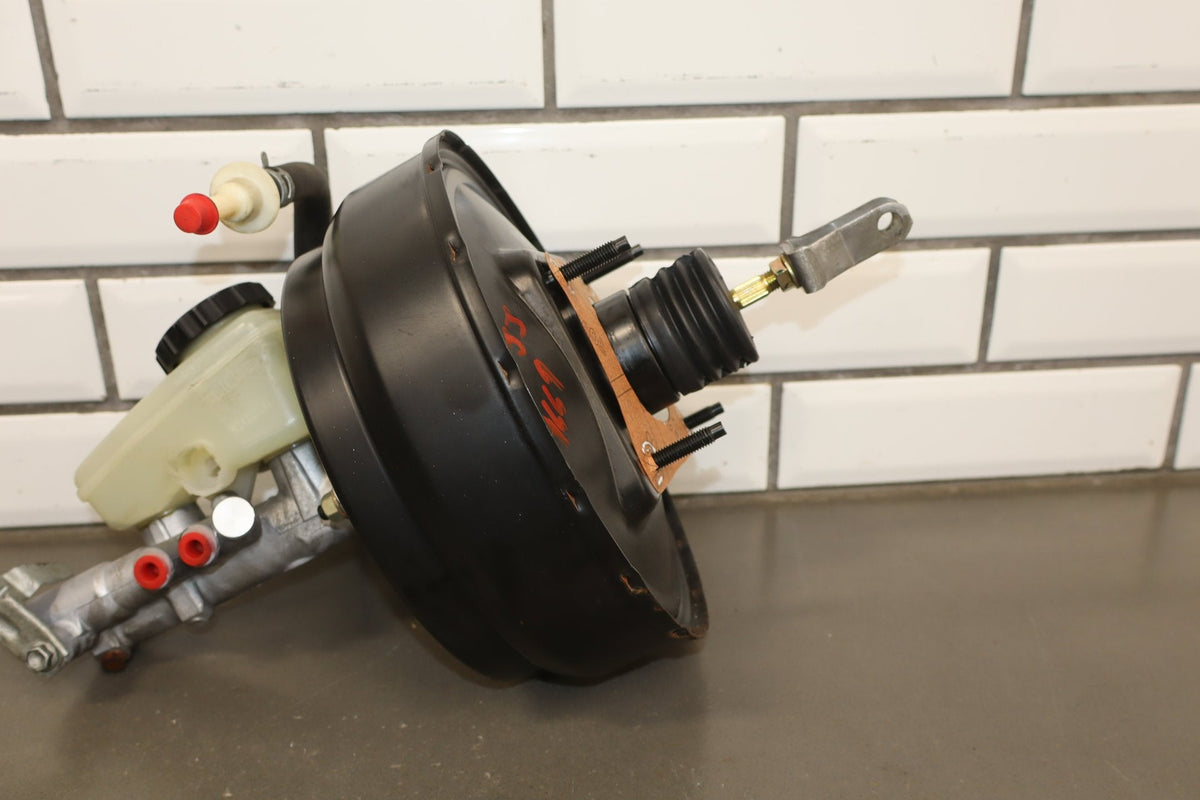 1995-1999 Toyota Crown Brake Booster Master Cylinder OEM JZS151 Complete
