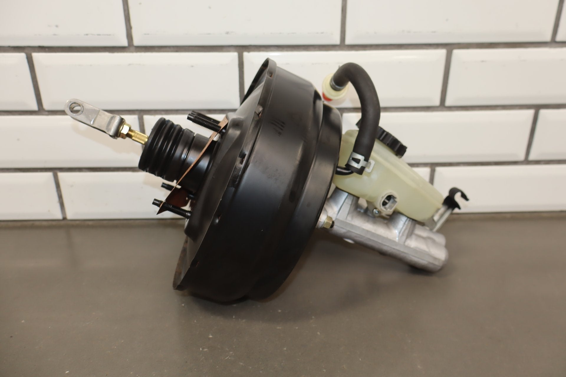 1995-1999 Toyota Crown Brake Booster Master Cylinder OEM JZS151 Complete