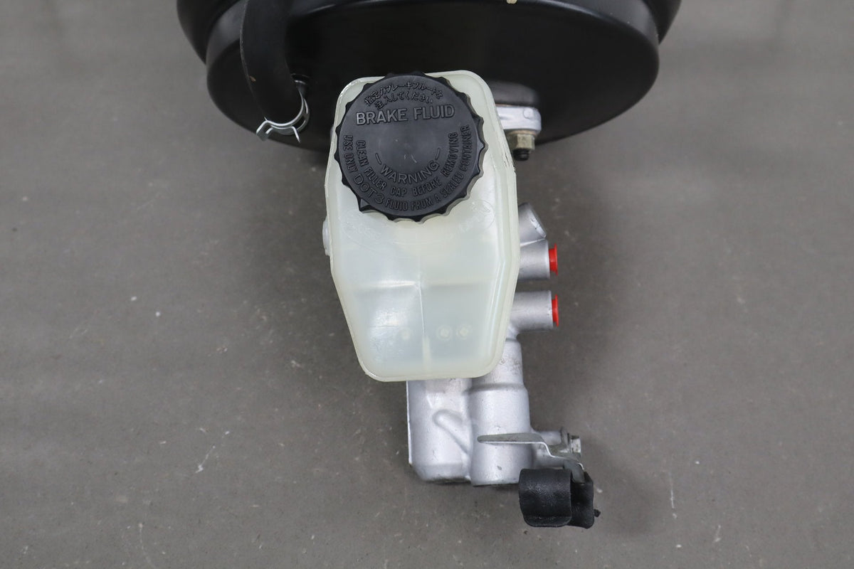 1995-1999 Toyota Crown Brake Booster Master Cylinder OEM JZS151 Complete