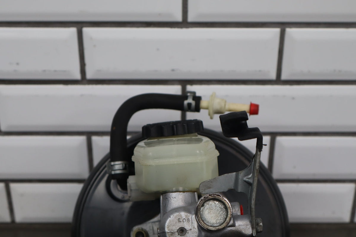 1995-1999 Toyota Crown Brake Booster Master Cylinder OEM JZS151 Complete