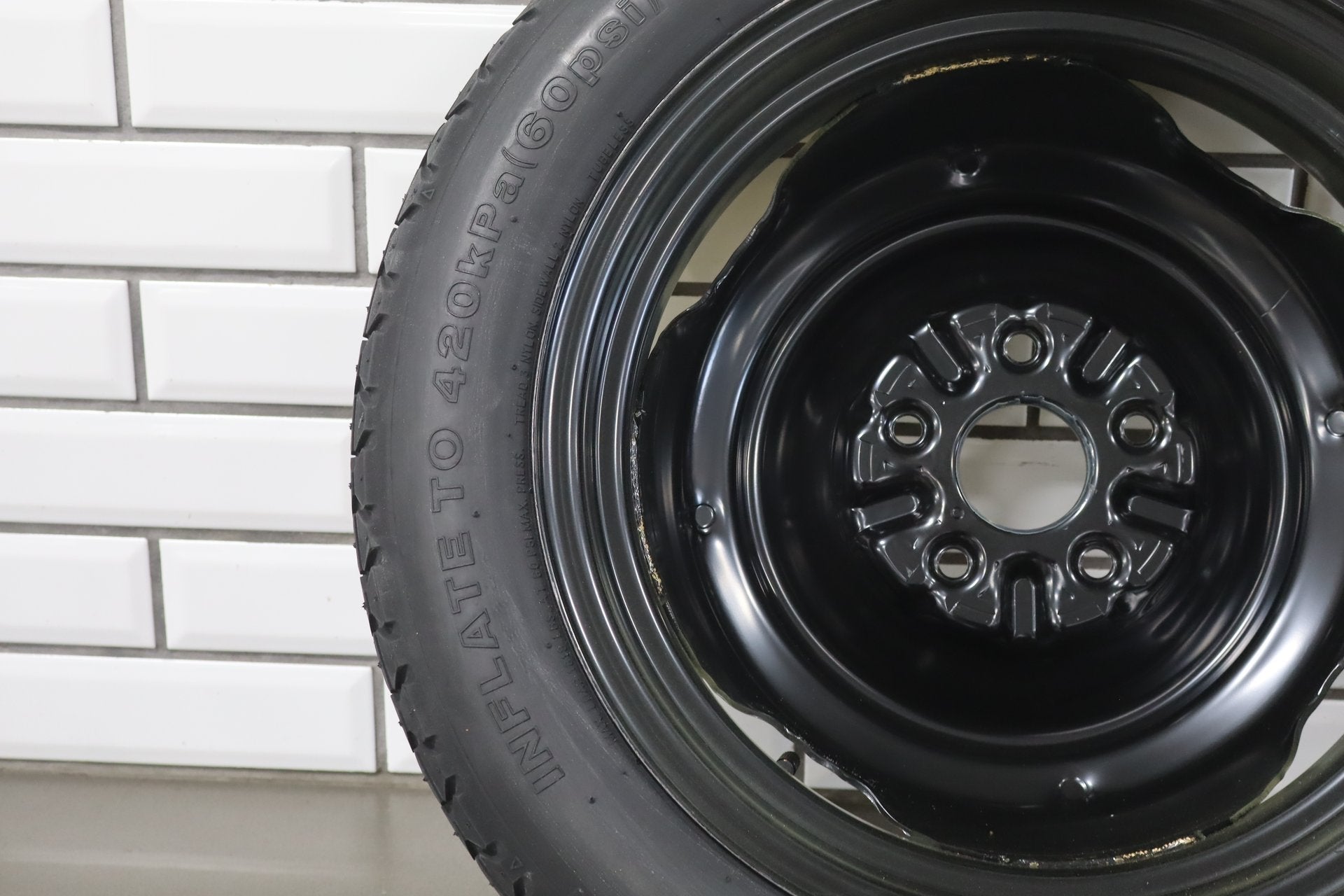 1995-1999 Toyota Crown Compact Spare T135/80D16 Bridgestone OEM JZS151