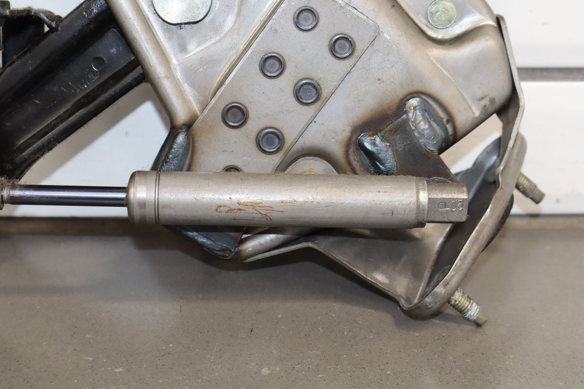 1995-1999 Toyota Crown Emergency Park Brake Pedal OEM JZS151 Functions
