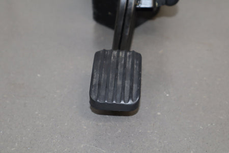 1995-1999 Toyota Crown Emergency Park Brake Pedal OEM JZS151 Functions