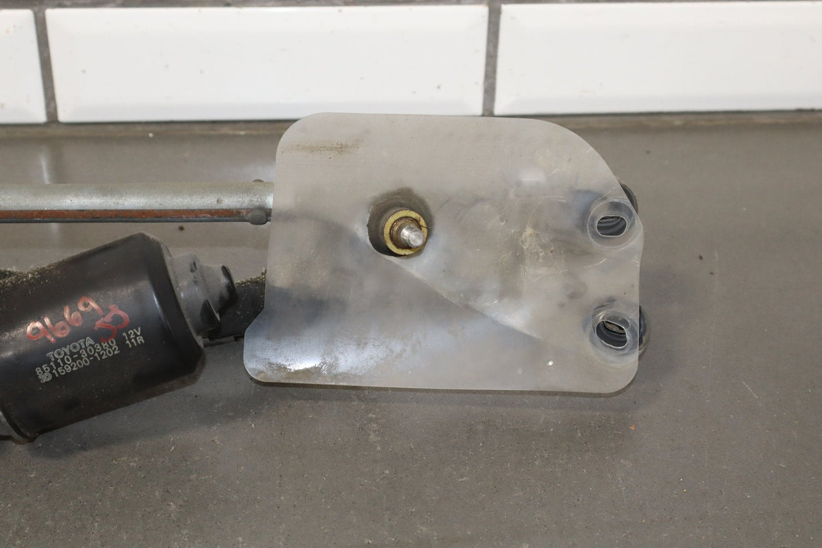 1995-1999 Toyota Crown Front Wiper Motor Transmission OEM JZS151 Tested