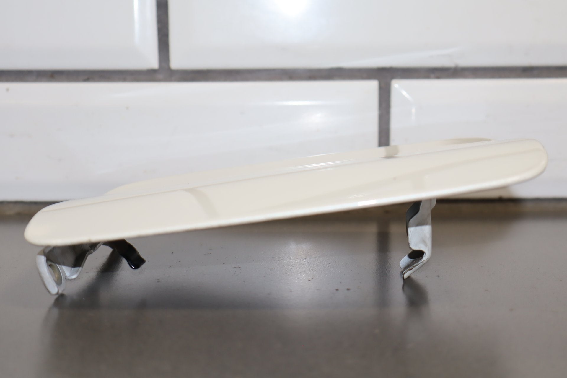 1995-1999 Toyota Crown Fuel Filler Door White 2BK OEM JZS151