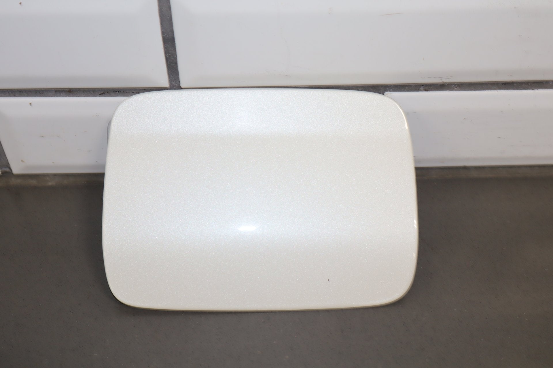 1995-1999 Toyota Crown Fuel Filler Door White 2BK OEM JZS151