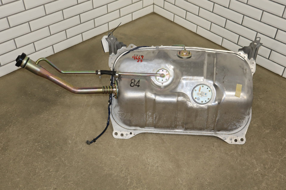 1995-1999 Toyota Crown Fuel Tank 70L w Pump OEM JZS151 18.5 Gal