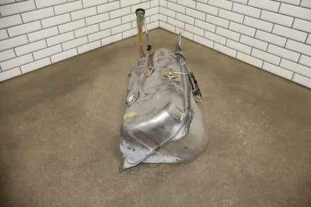 1995-1999 Toyota Crown Fuel Tank 70L w Pump OEM JZS151 18.5 Gal