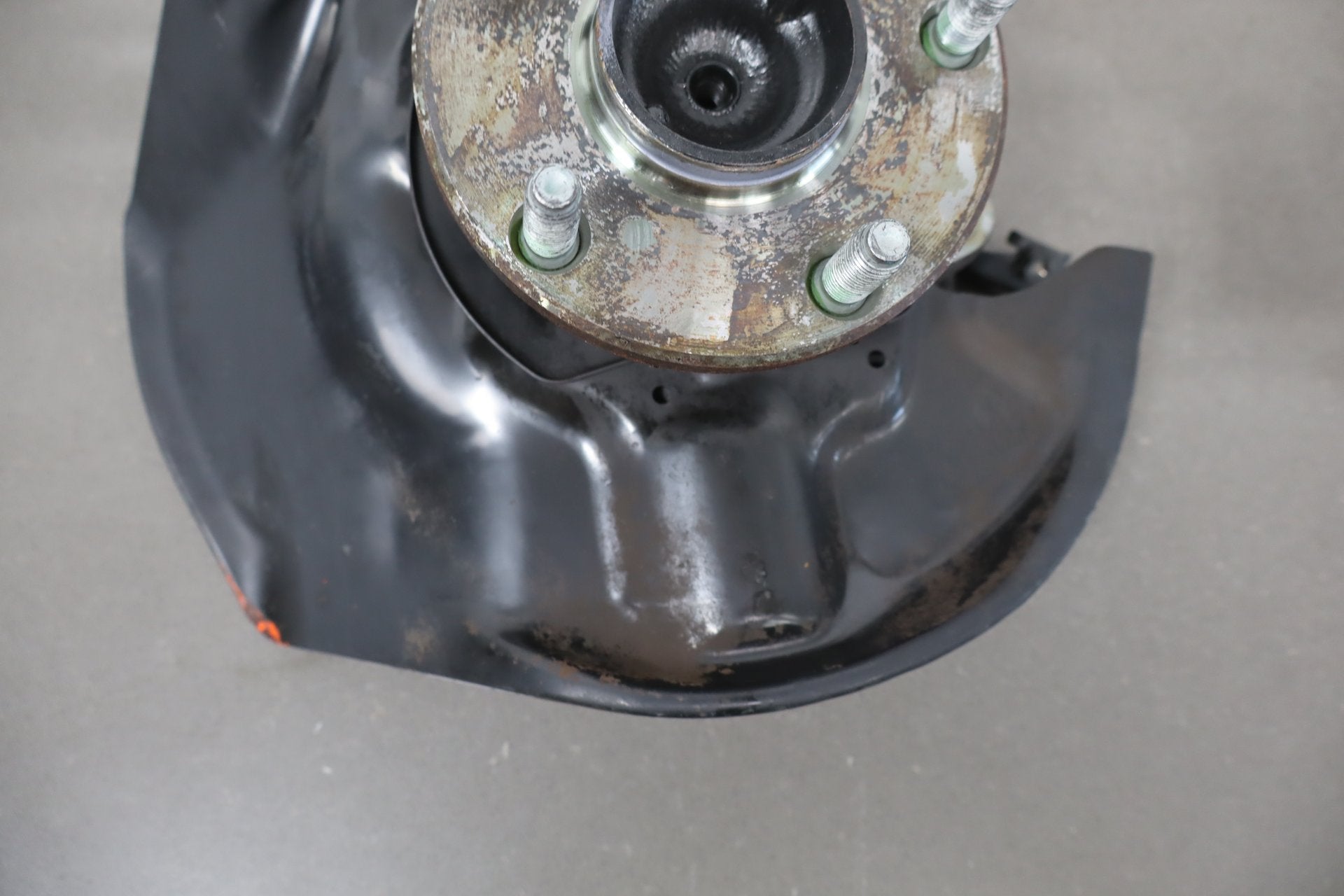 1995-1999 Toyota Crown Left Front Knuckle Hub ABS Control Arms OEM JZS151