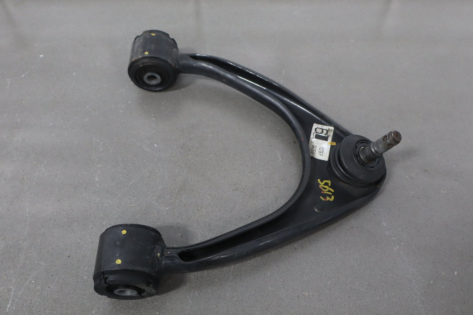 1995-1999 Toyota Crown Left Front Knuckle Hub ABS Control Arms OEM JZS151