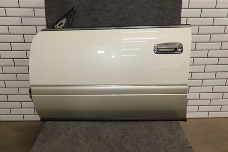 1995-1999 Toyota Crown Left LH Front Door White 2BK OEM JZS151