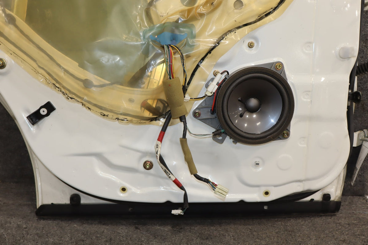 1995-1999 Toyota Crown Left Rear Door White 2BK OEM JZS151