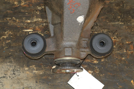 1995-1999 Toyota Crown Rear Axle Carrier 3.90 Ratio OEM JZS151