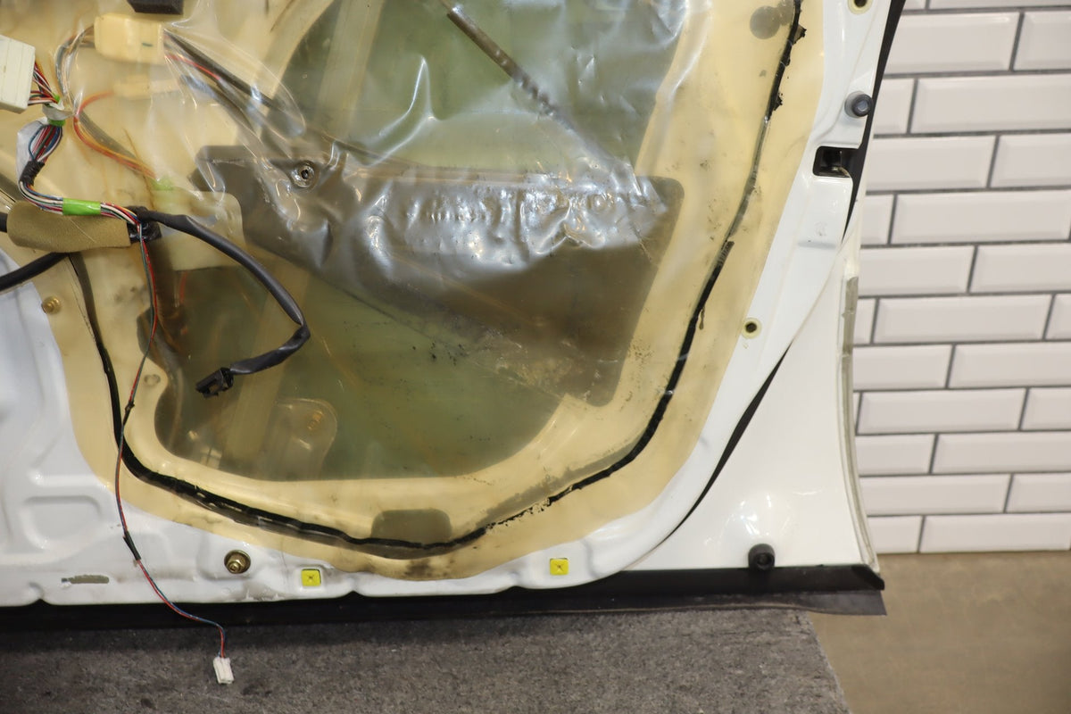 1995-1999 Toyota Crown Right Front Door White 2BK OEM JZS151 Heavy Scratch