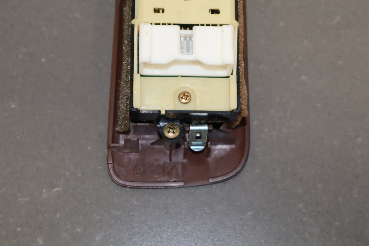 1995-1999 Toyota Crown Right Front Window Master Switch OEM Woodgrain JZS151