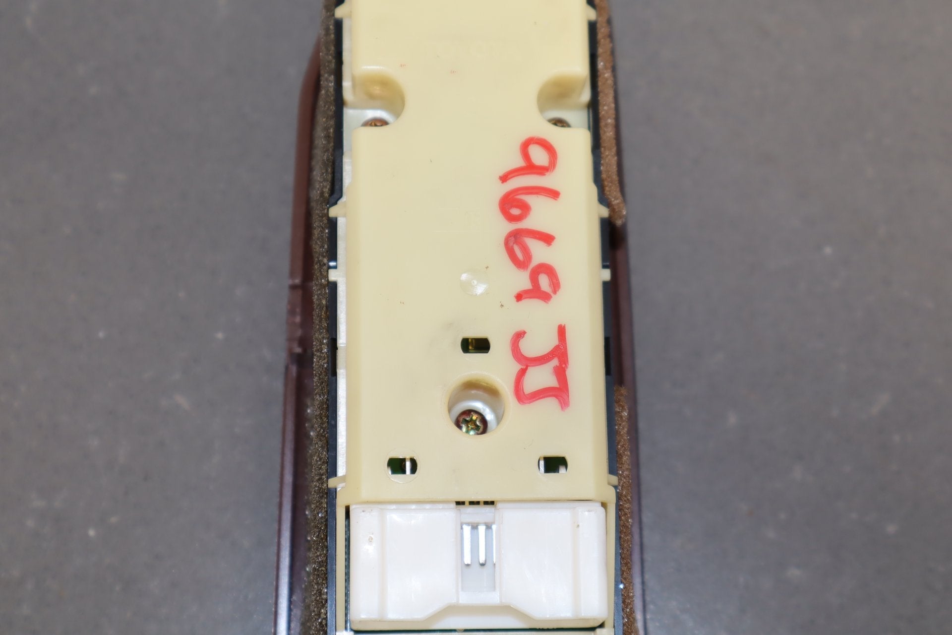 1995-1999 Toyota Crown Right Front Window Master Switch OEM Woodgrain JZS151
