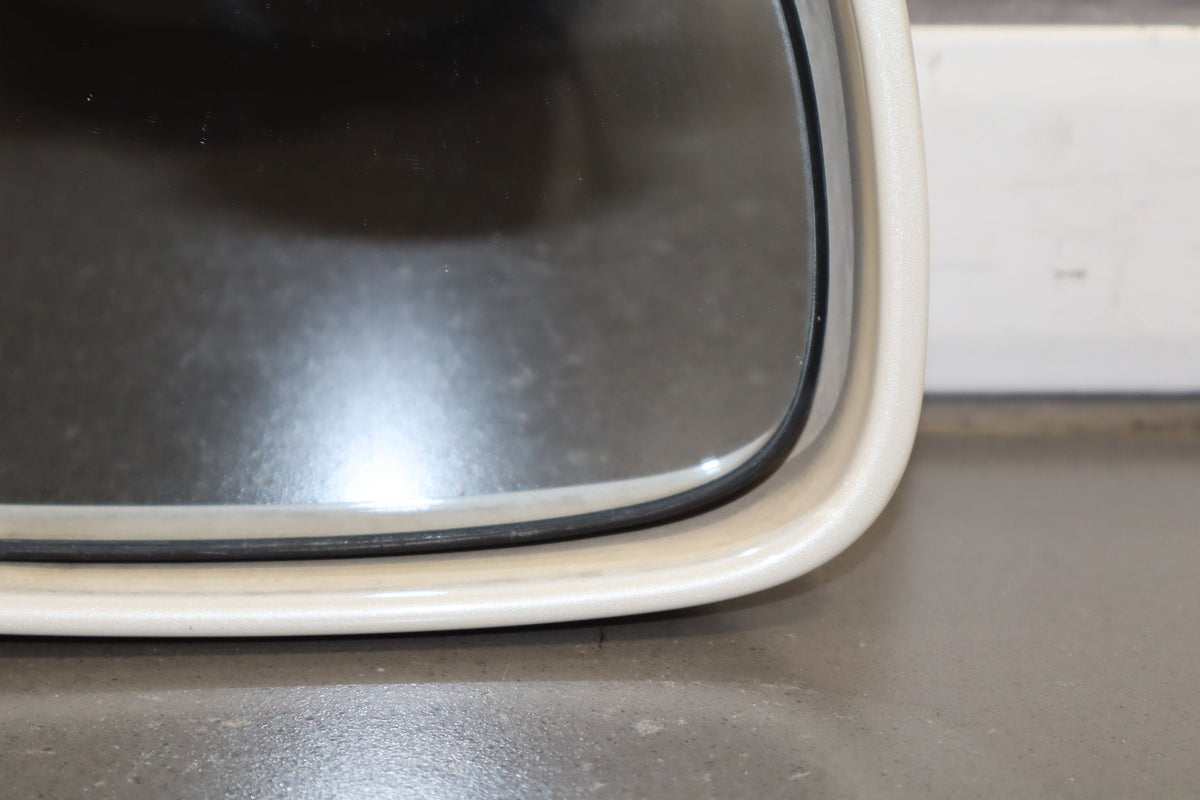 1995-1999 Toyota Crown Right Mirror Power Heated Fold White 2BK JZS151
