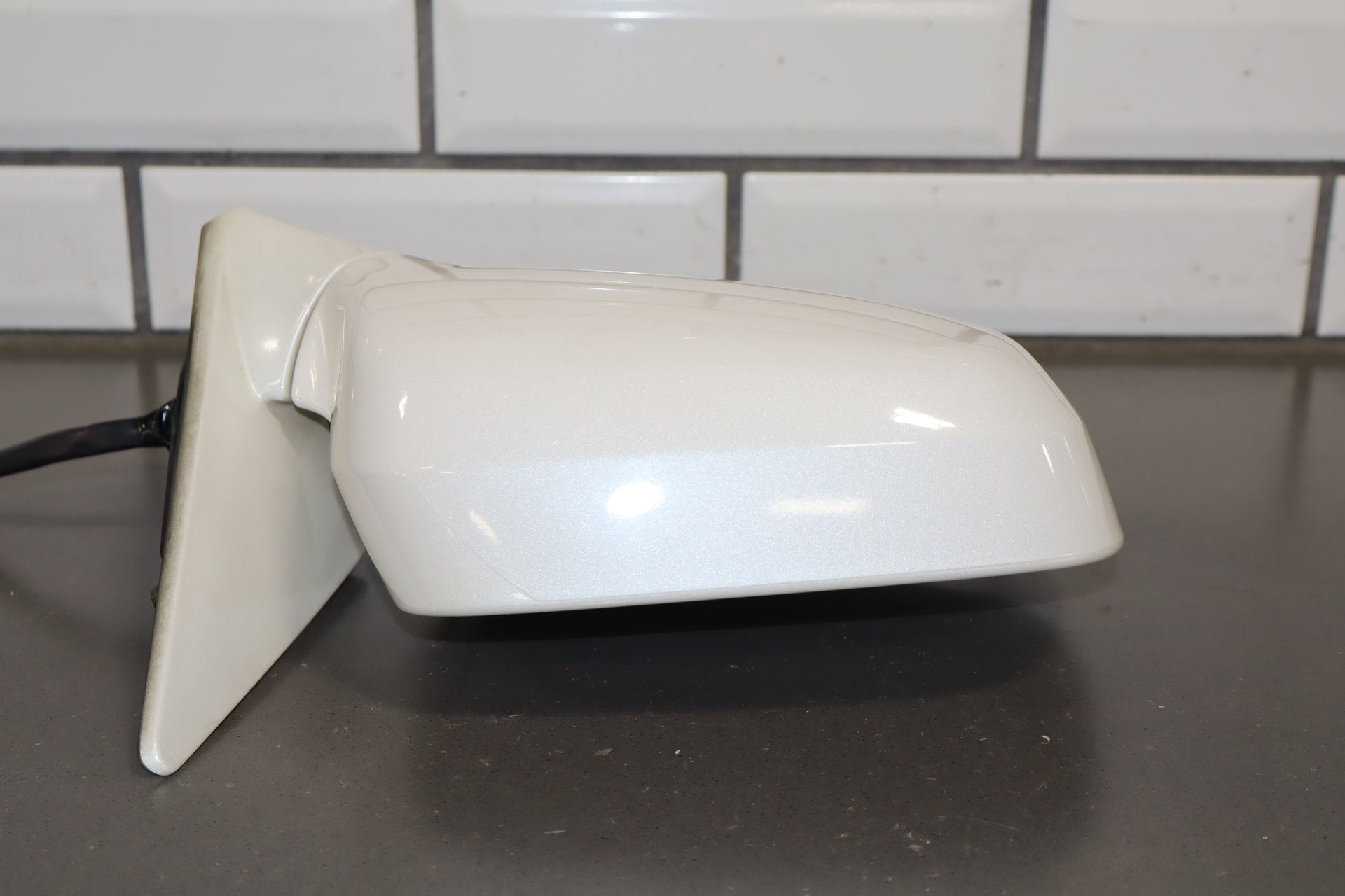 1995-1999 Toyota Crown Right Mirror Power Heated Fold White 2BK JZS151