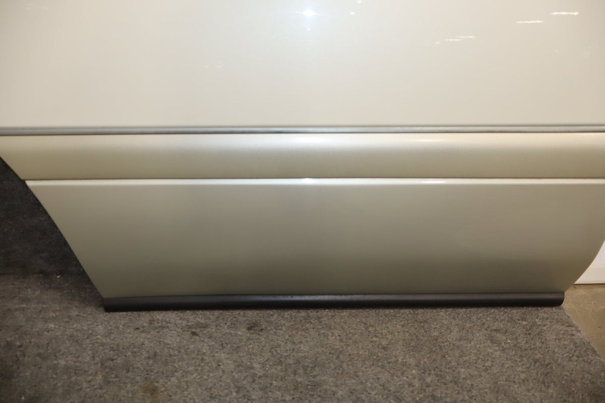 1995-1999 Toyota Crown Right Rear Door White 2BK OEM JZS151 Visible Dent