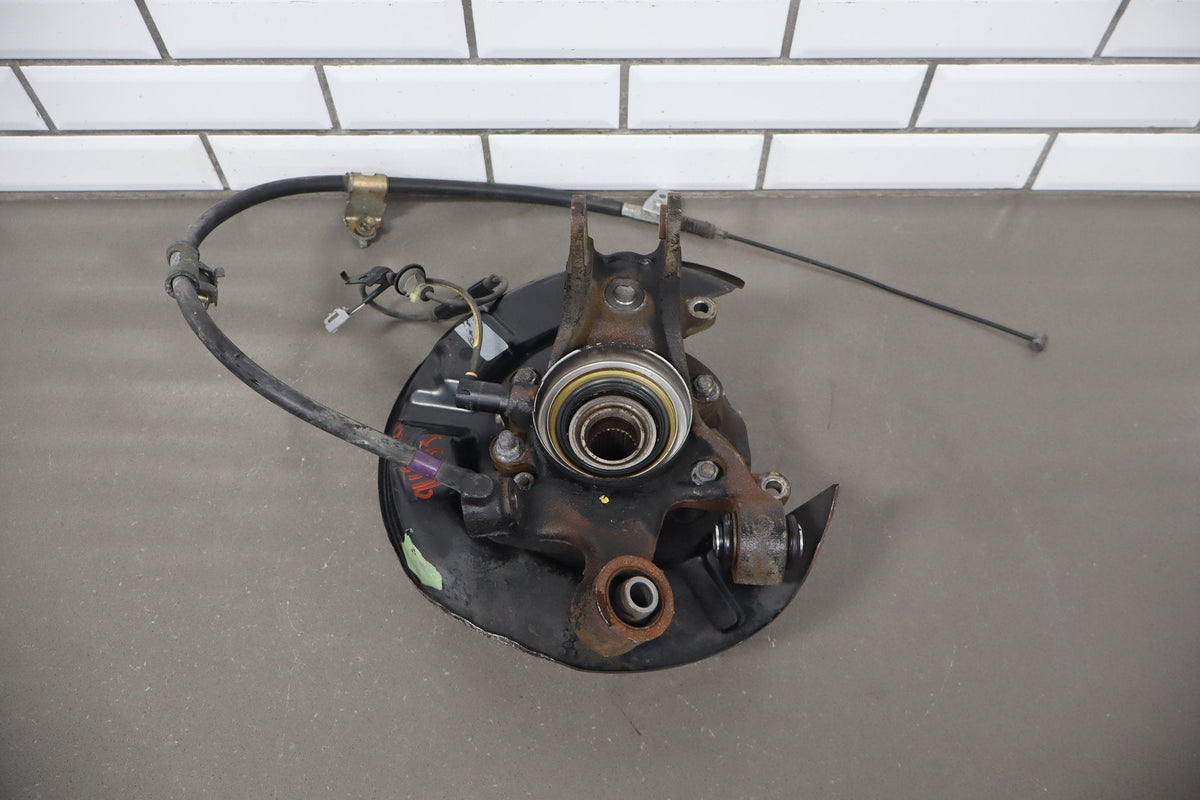 1995-1999 Toyota Crown Right Rear Knuckle Hub ABS Sensor OEM JZS151