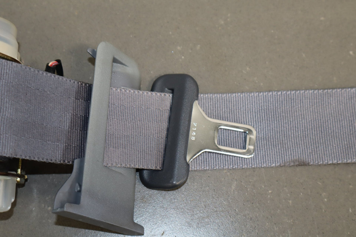 1995-1999 Toyota Crown Right Rear Seat Belt Grey Retractor OEM JZS151