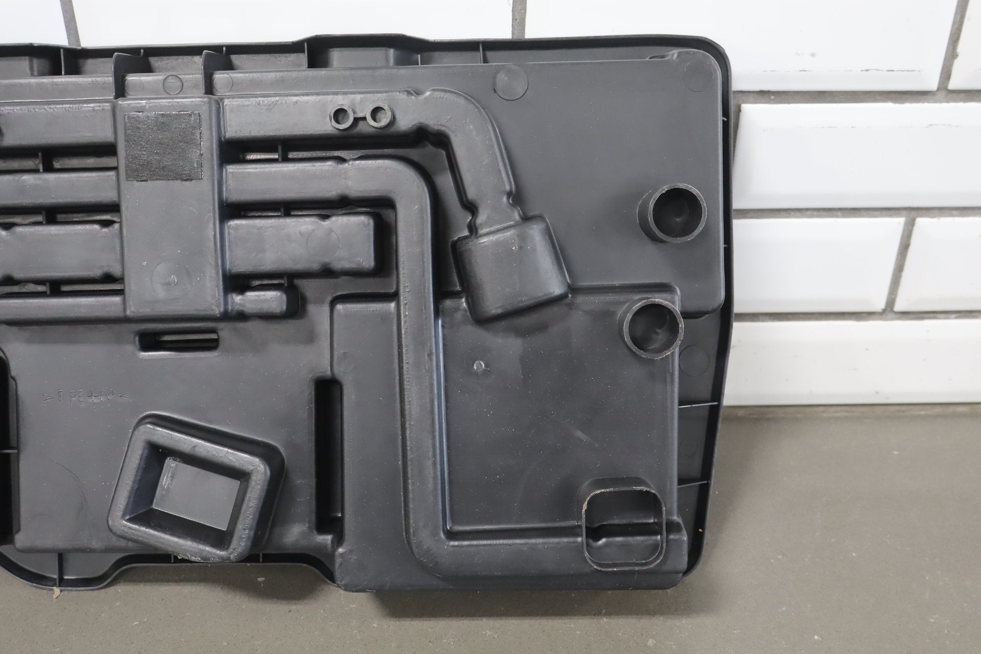 1995-1999 Toyota Crown Scissor Jack w Tools Tray OEM JZS151 Complete