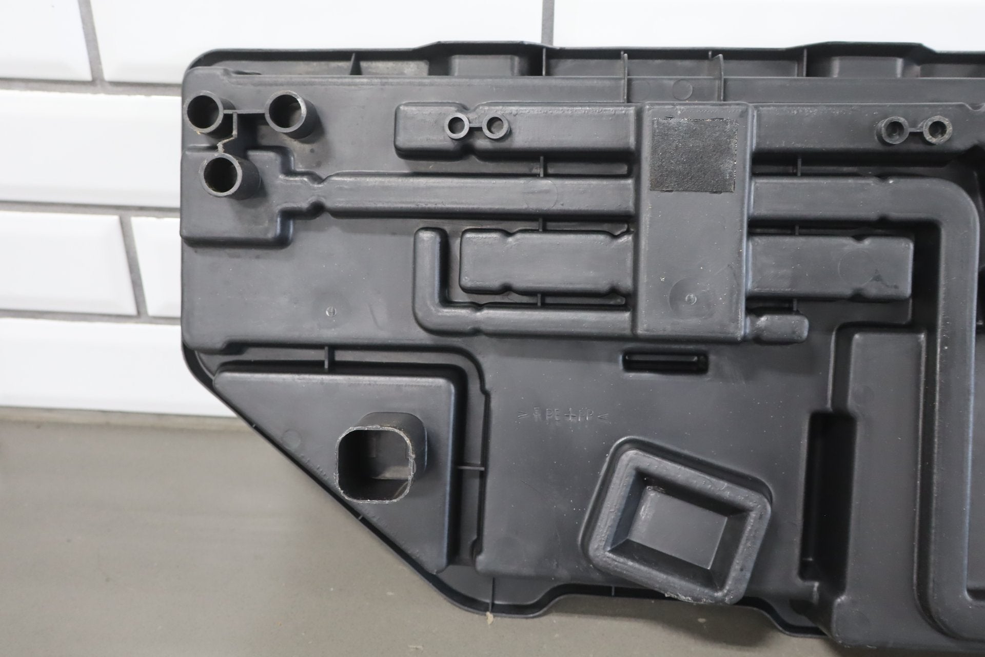 1995-1999 Toyota Crown Scissor Jack w Tools Tray OEM JZS151 Complete