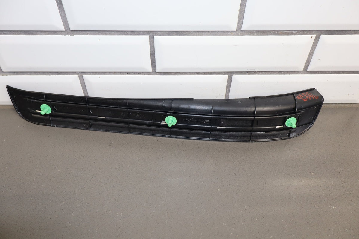 1995-1999 Toyota Crown Sill Plate Set 4pc OEM JZS151 Front/Rear Gray